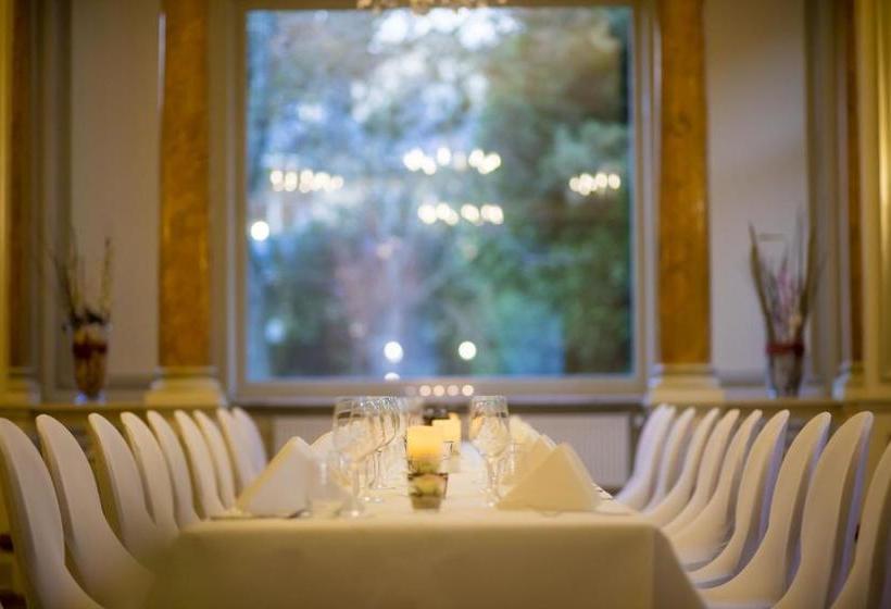 Отель Park Tillmanns