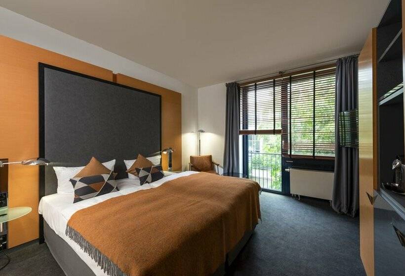 هتل Four Ratingen Dusseldorf Airport