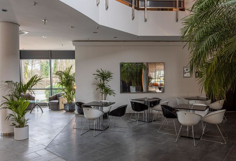 هتل Four Ratingen Dusseldorf Airport