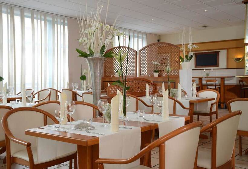 Отель Residenz Oberhausen