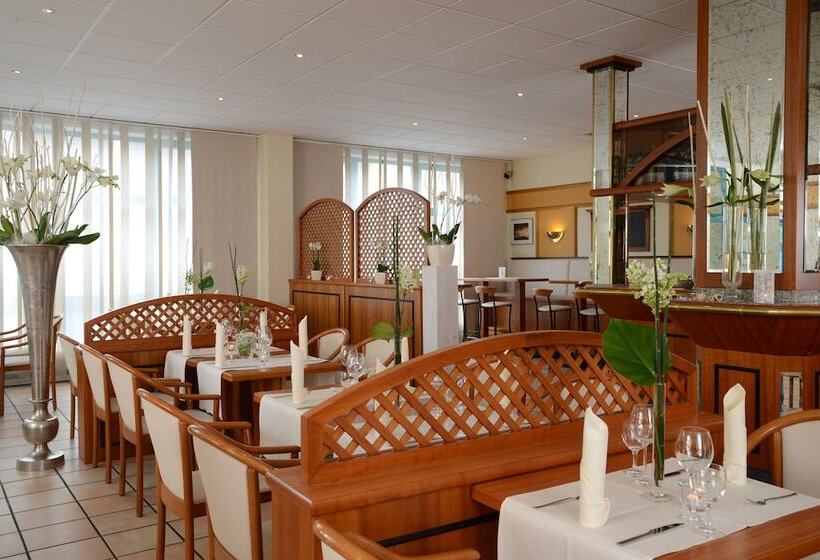 Отель Residenz Oberhausen