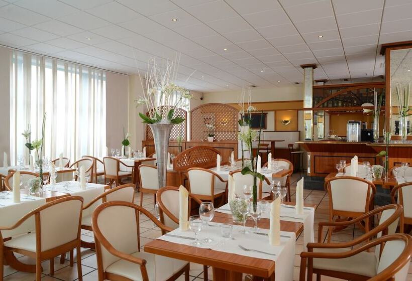 Отель Residenz Oberhausen