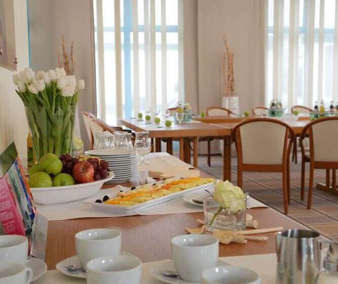 Отель Residenz Oberhausen