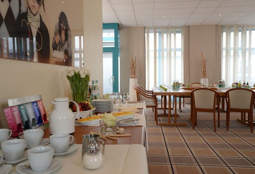 Отель Residenz Oberhausen