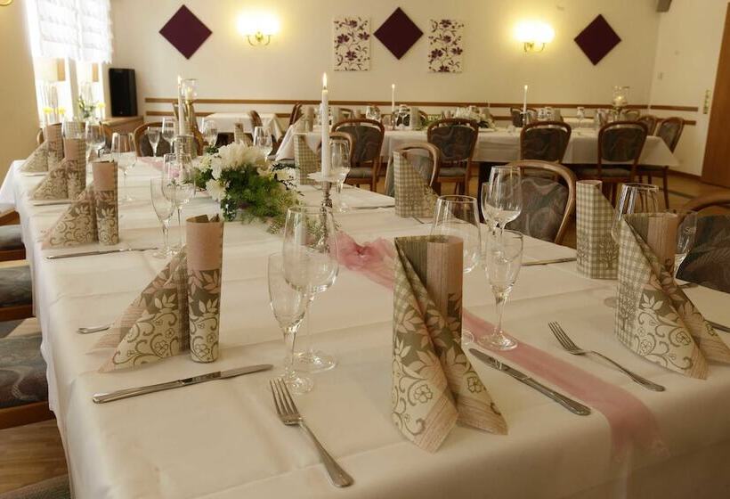 בית מלון כפרי & Restaurant Wilhelm Von Nassau