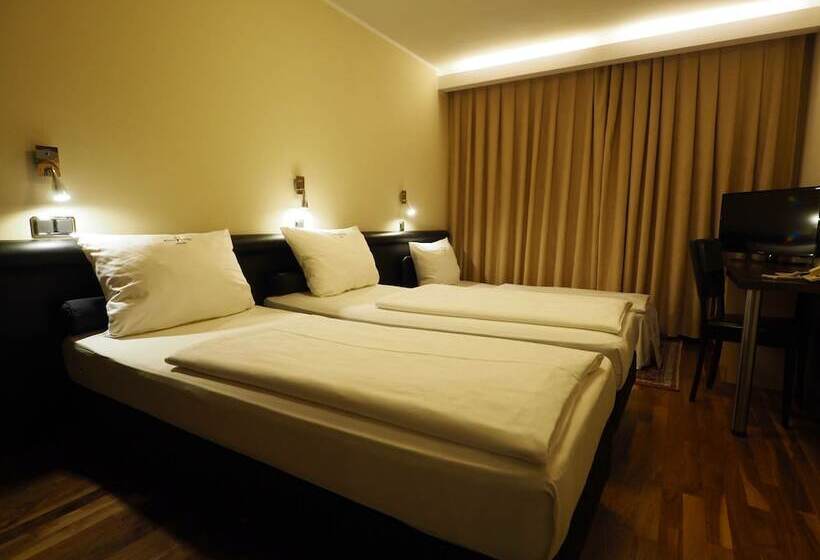 هتل Rivoli Charme