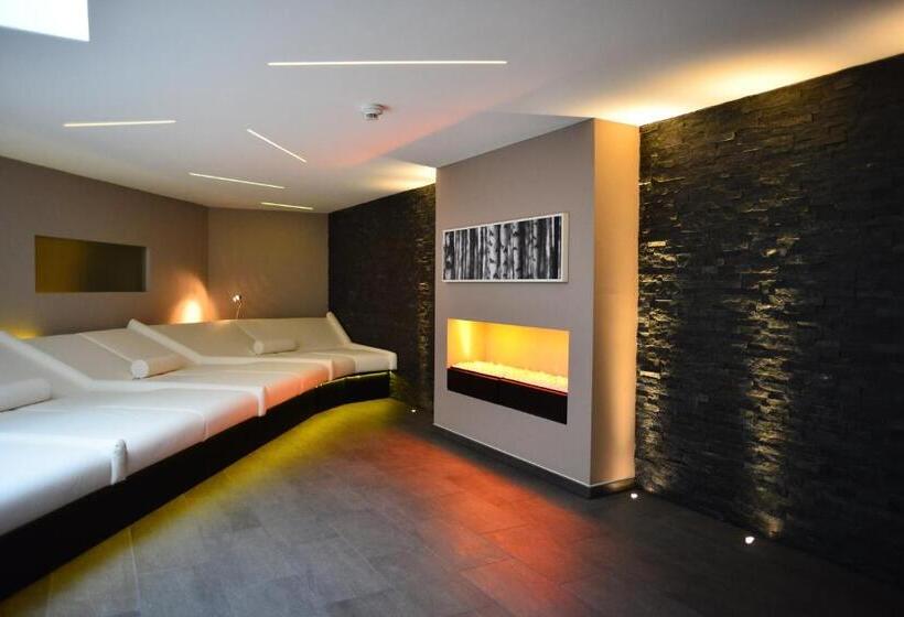 ホテル Schloss Reinach