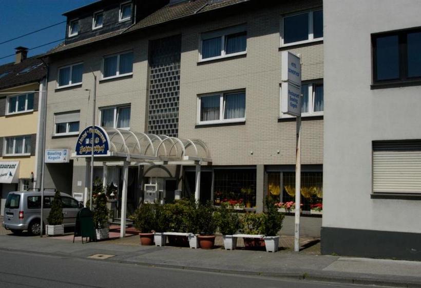 ホテル Schwerthof