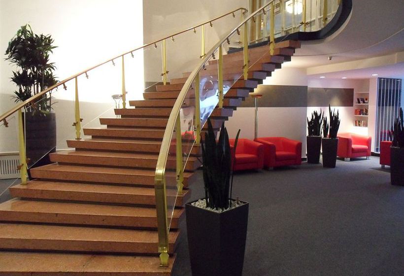 בית מלון כפרי Senats  Köln