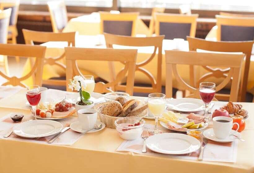 Отель Traube Rüdesheim