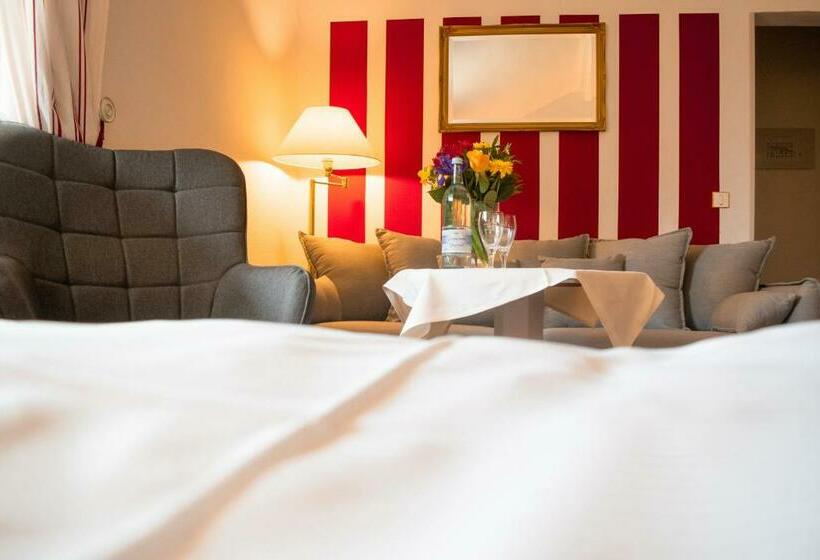 호텔 Weißes Schloß