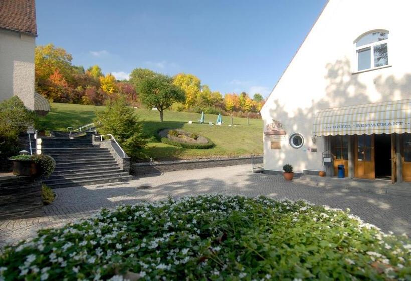 Land  Und Golfhotel Alte Fliegerschule