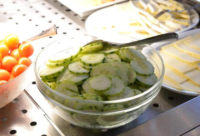 Land  Und Golfhotel Alte Fliegerschule