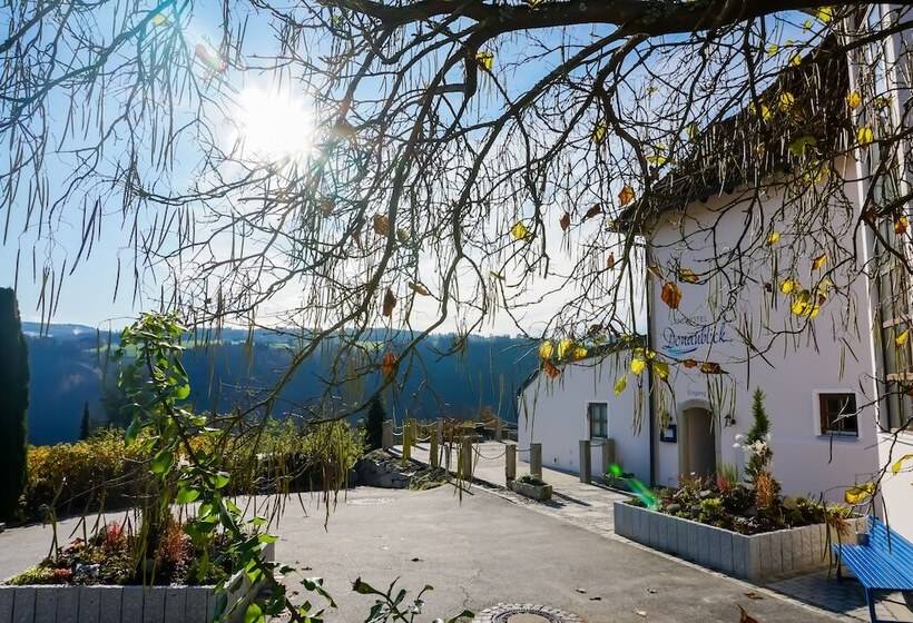 Landhotel Donaublick
