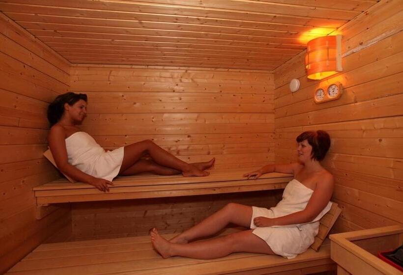 Parkhotel Neubrandenburg