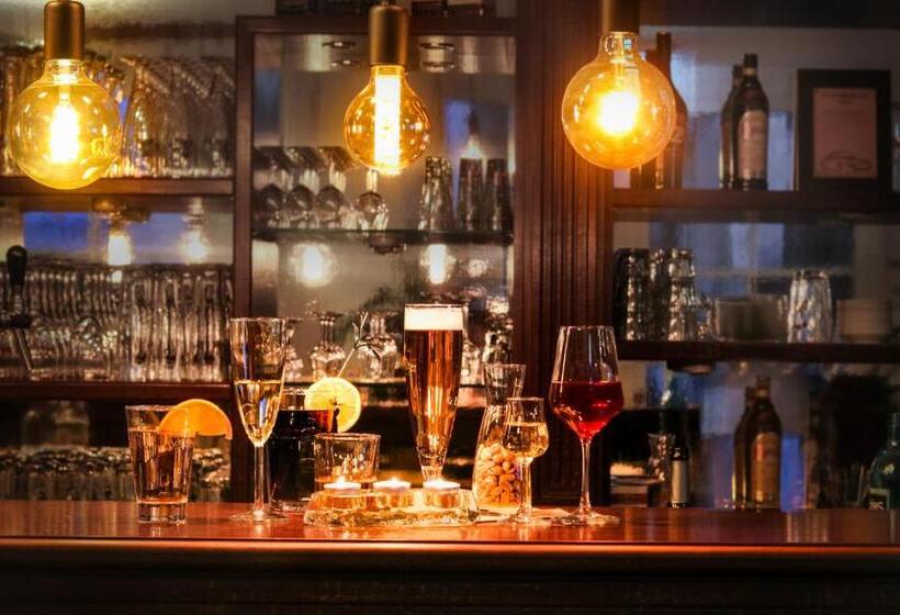 Schloss Breitenfeld Hotel & Tagung