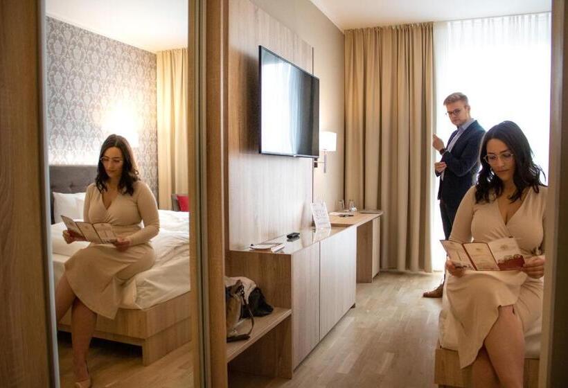 Schloss Breitenfeld Hotel & Tagung