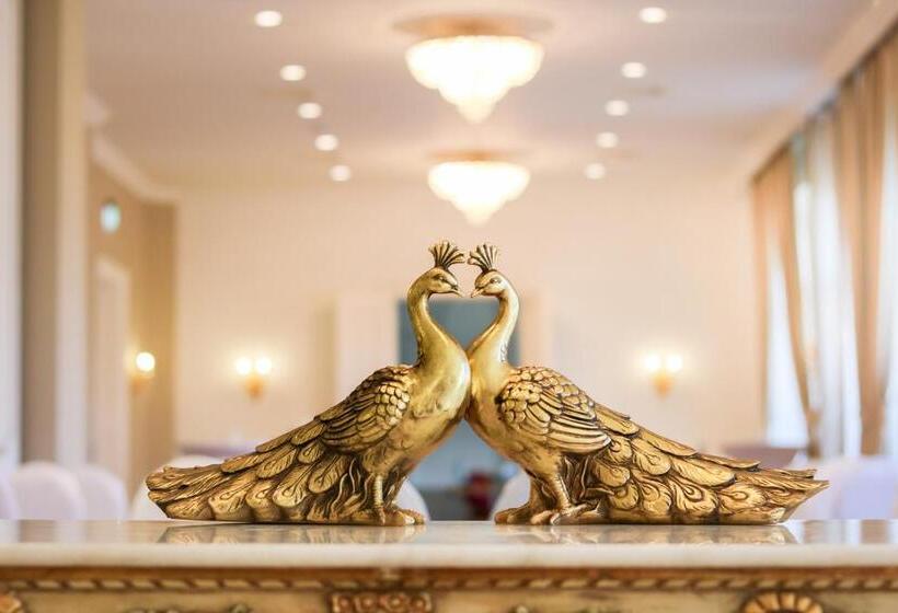 Schloss Breitenfeld Hotel & Tagung