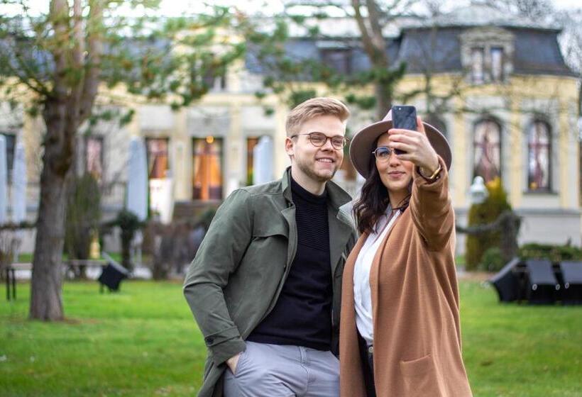 Schloss Breitenfeld Hotel & Tagung