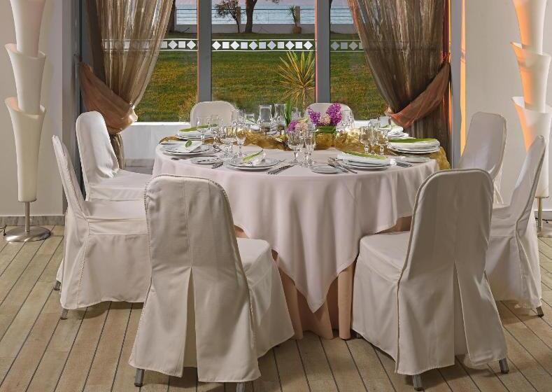 Airotel Achaia Beach