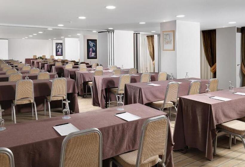 Airotel Achaia Beach