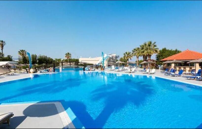 استراحتگاه Doreta Beach