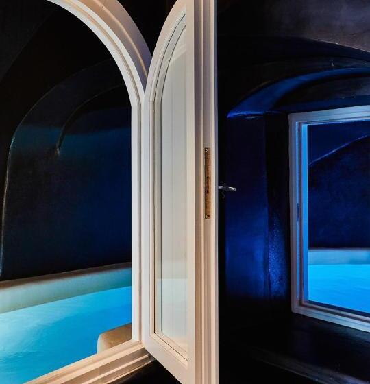 Dana Villas & Infinity Suites