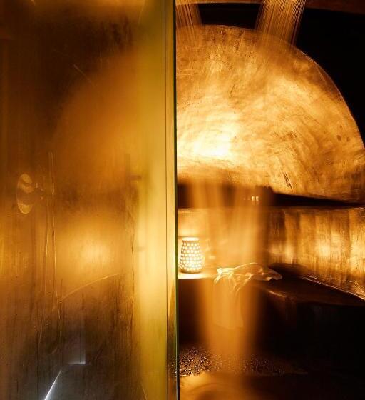 Dana Villas & Infinity Suites