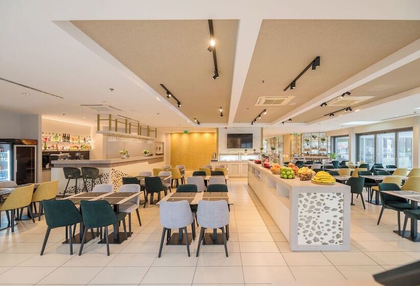 Expo Tower By Mellow Mood Hotels