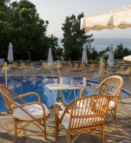 בית מלון כפרי Mitsis Alexander The Great