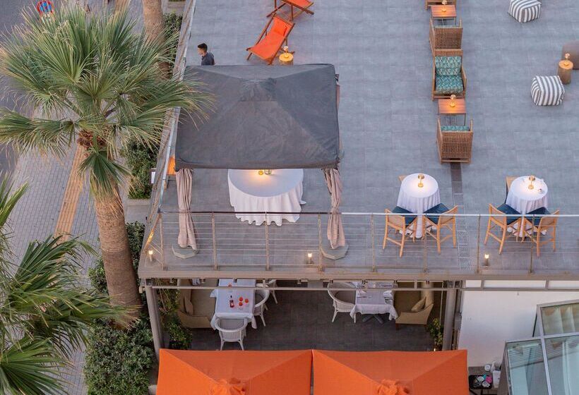 בית מלון כפרי Aquila Porto Rethymno