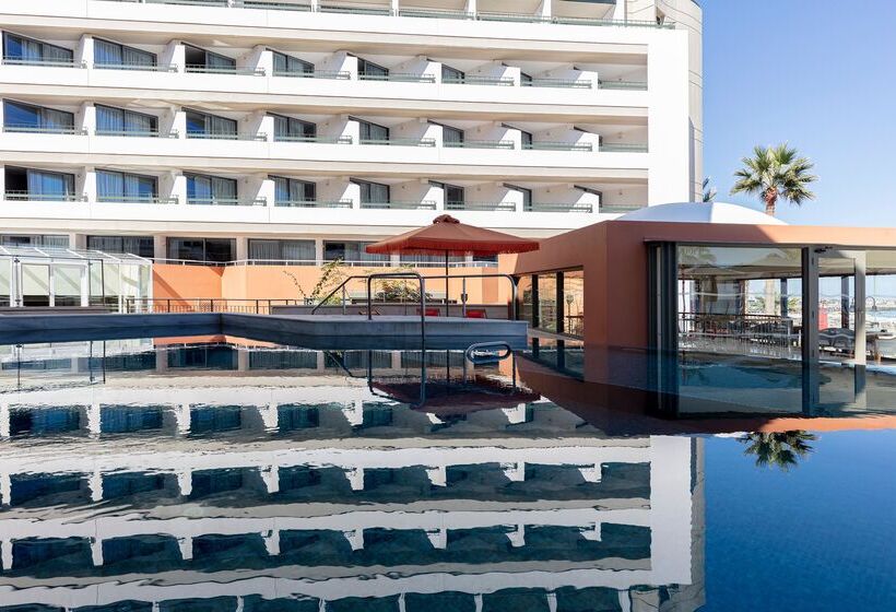 בית מלון כפרי Aquila Porto Rethymno