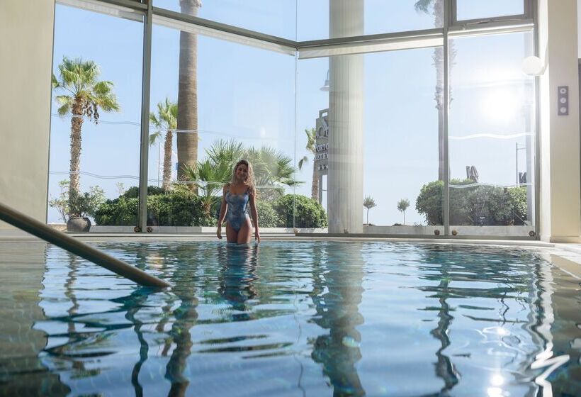 בית מלון כפרי Aquila Porto Rethymno