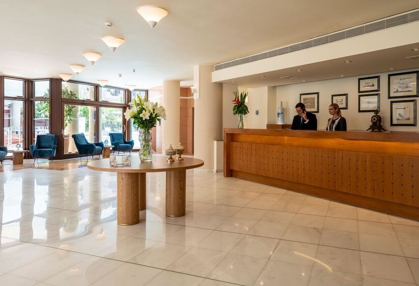 בית מלון כפרי Aquila Porto Rethymno