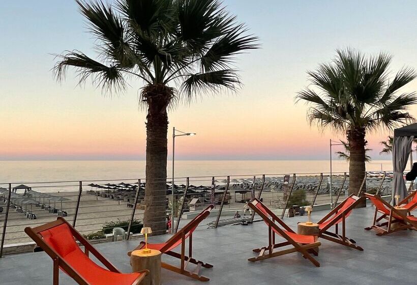 בית מלון כפרי Aquila Porto Rethymno