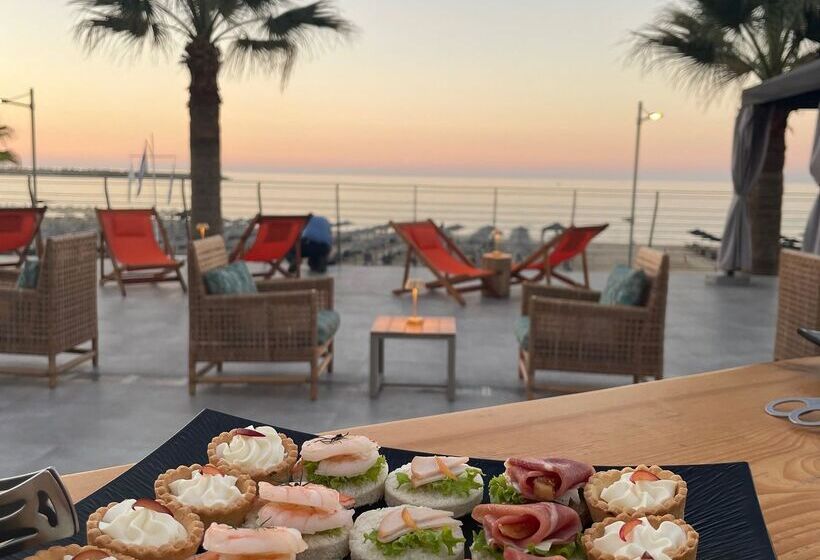 בית מלון כפרי Aquila Porto Rethymno