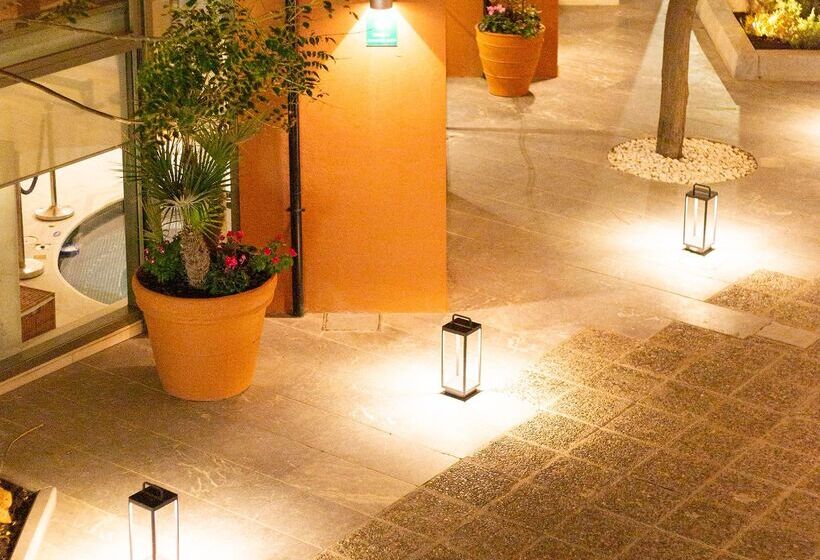 בית מלון כפרי Aquila Porto Rethymno