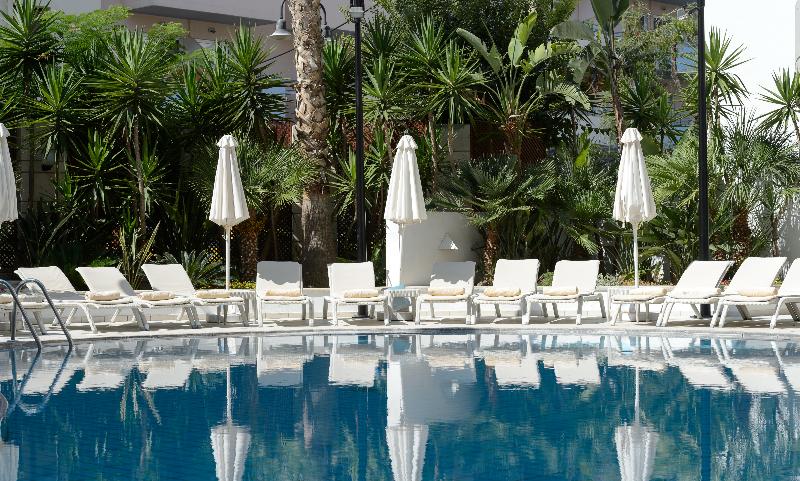 בית מלון כפרי Aquila Porto Rethymno