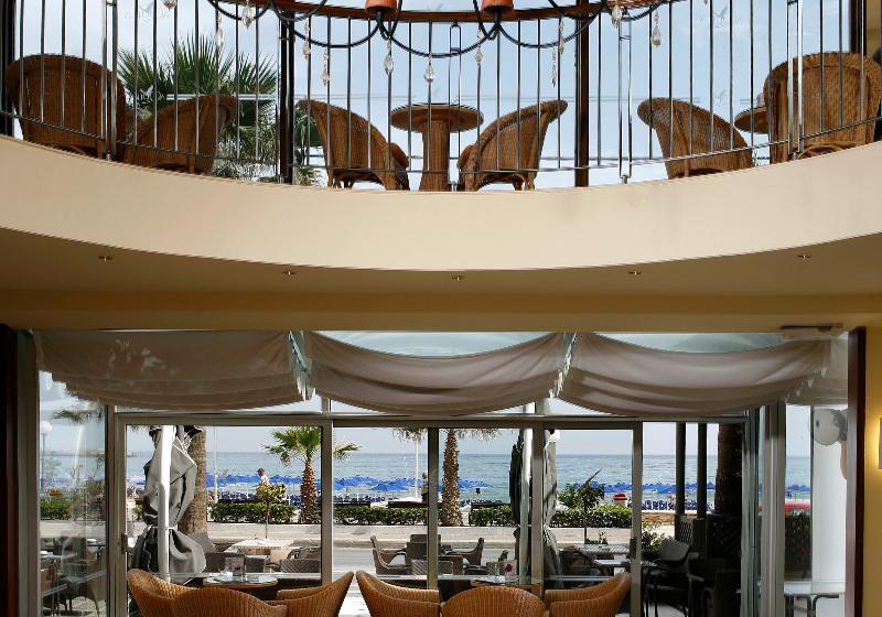 בית מלון כפרי Aquila Porto Rethymno