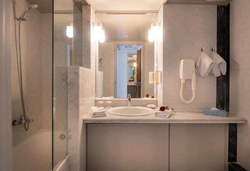 בית מלון כפרי Aquila Porto Rethymno