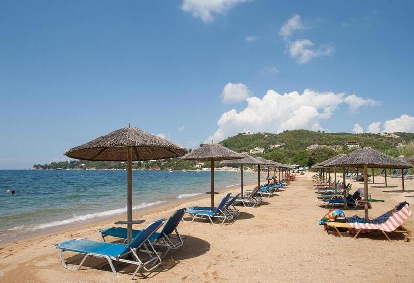 هتل Arco Beach