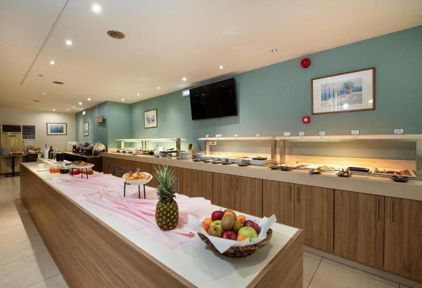 ホテル Atrion Resort