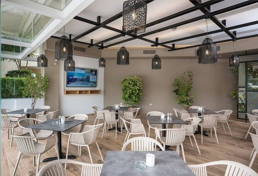 ホテル Atrion Resort