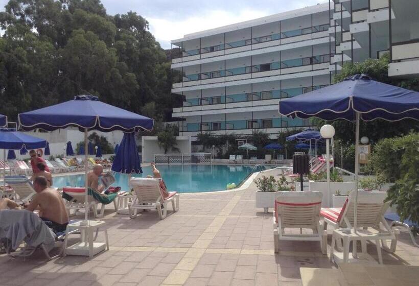 فندق Belair Beach