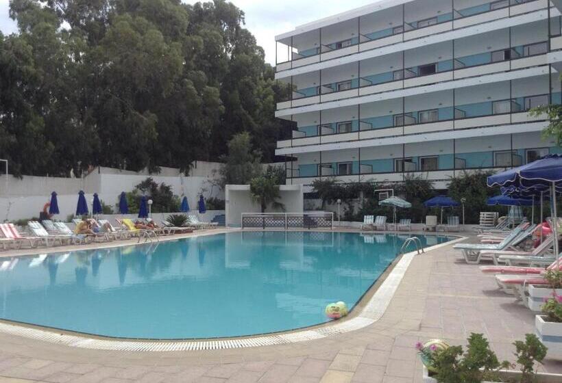 فندق Belair Beach