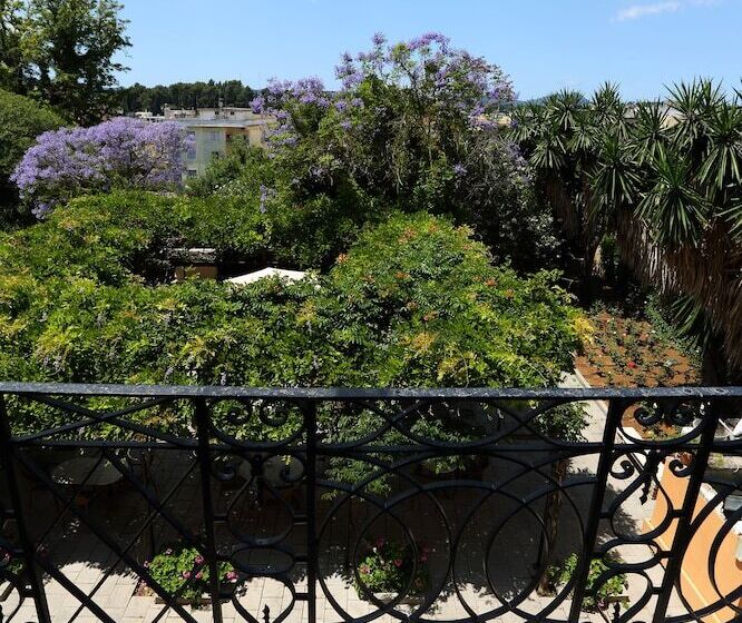 酒店 Bella Venezia