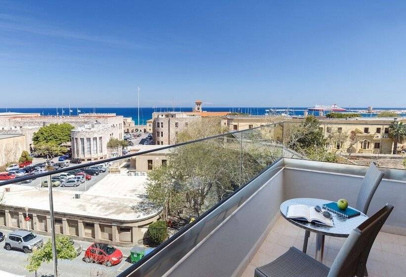 Best Western Plus Hotel Plaza