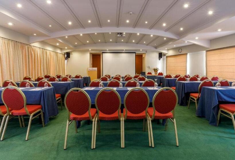 Best Western Plus Hotel Plaza