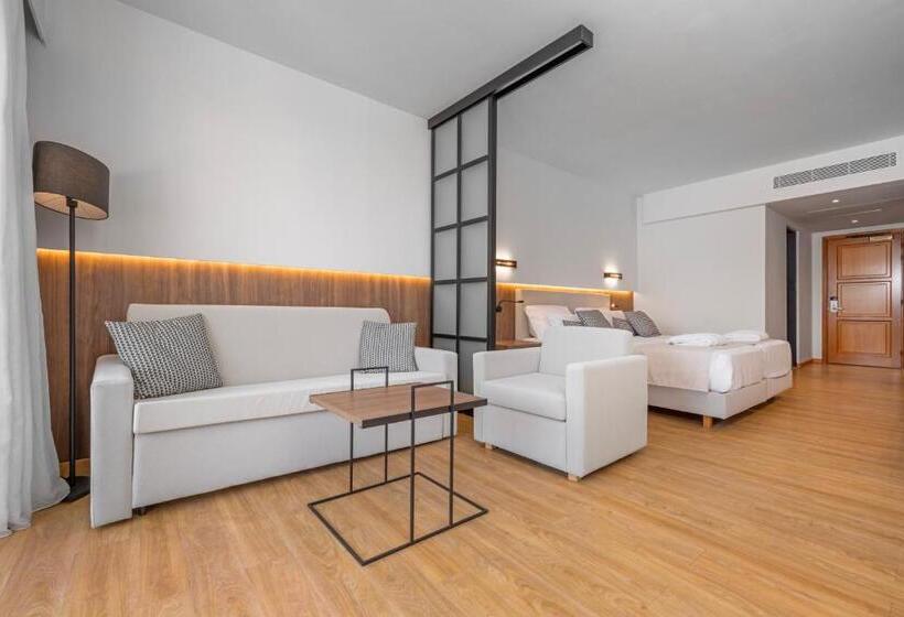 ホテル Calypso Palace