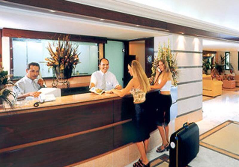 ホテル Calypso Palace